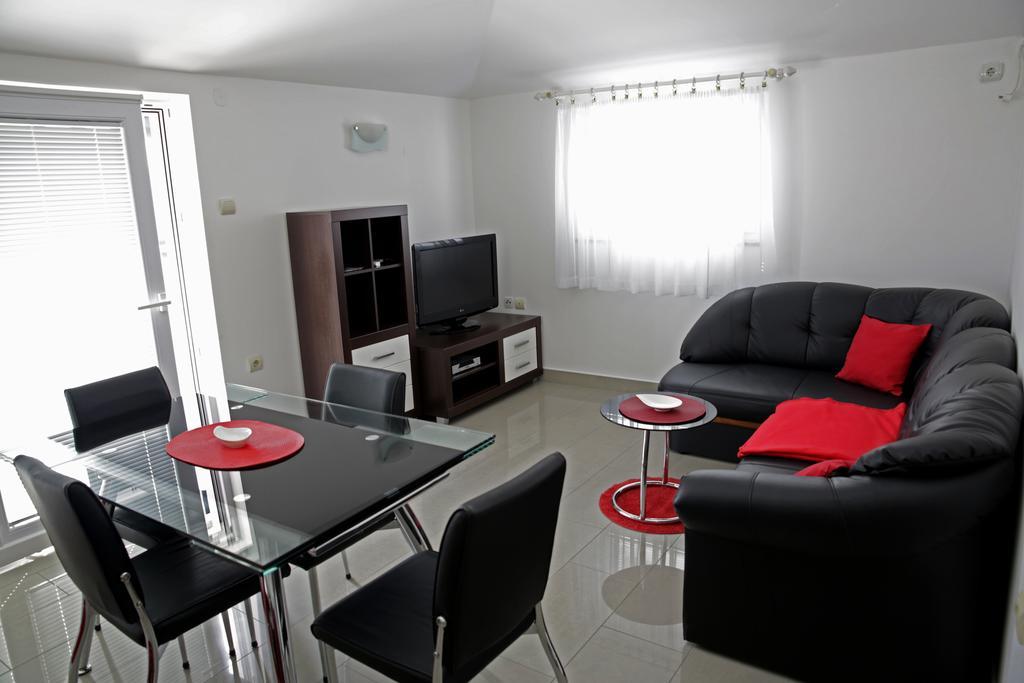 Apartments Resman Vodice Habitación foto