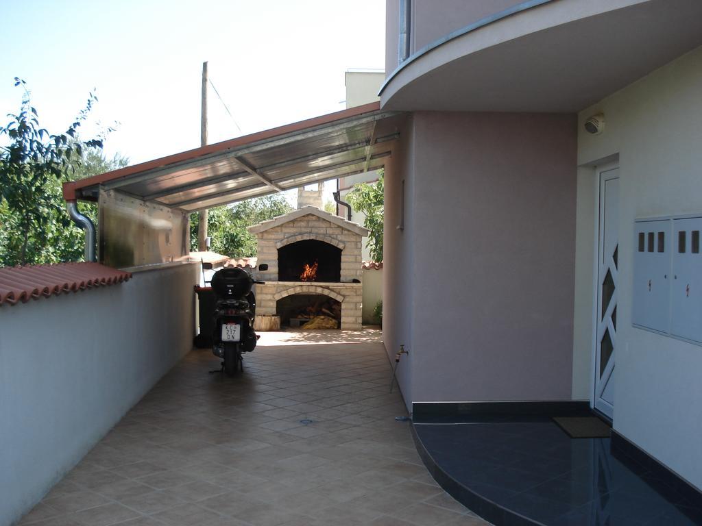 Apartments Resman Vodice Habitación foto